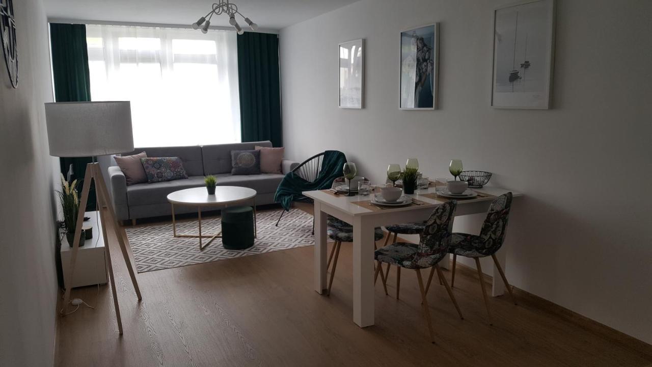 Apartament Szmaragdowy Zakatek Kolobrzeg Dış mekan fotoğraf